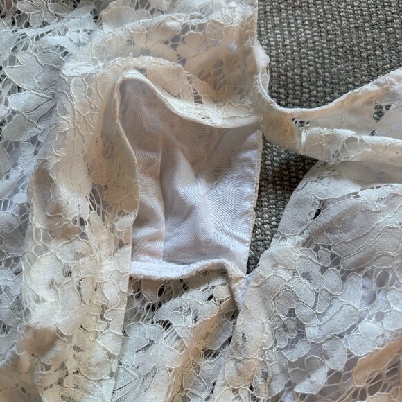 Just Bee Queen Clare Tie Back Top in White Lace - Size Small - Picture 5 of 10